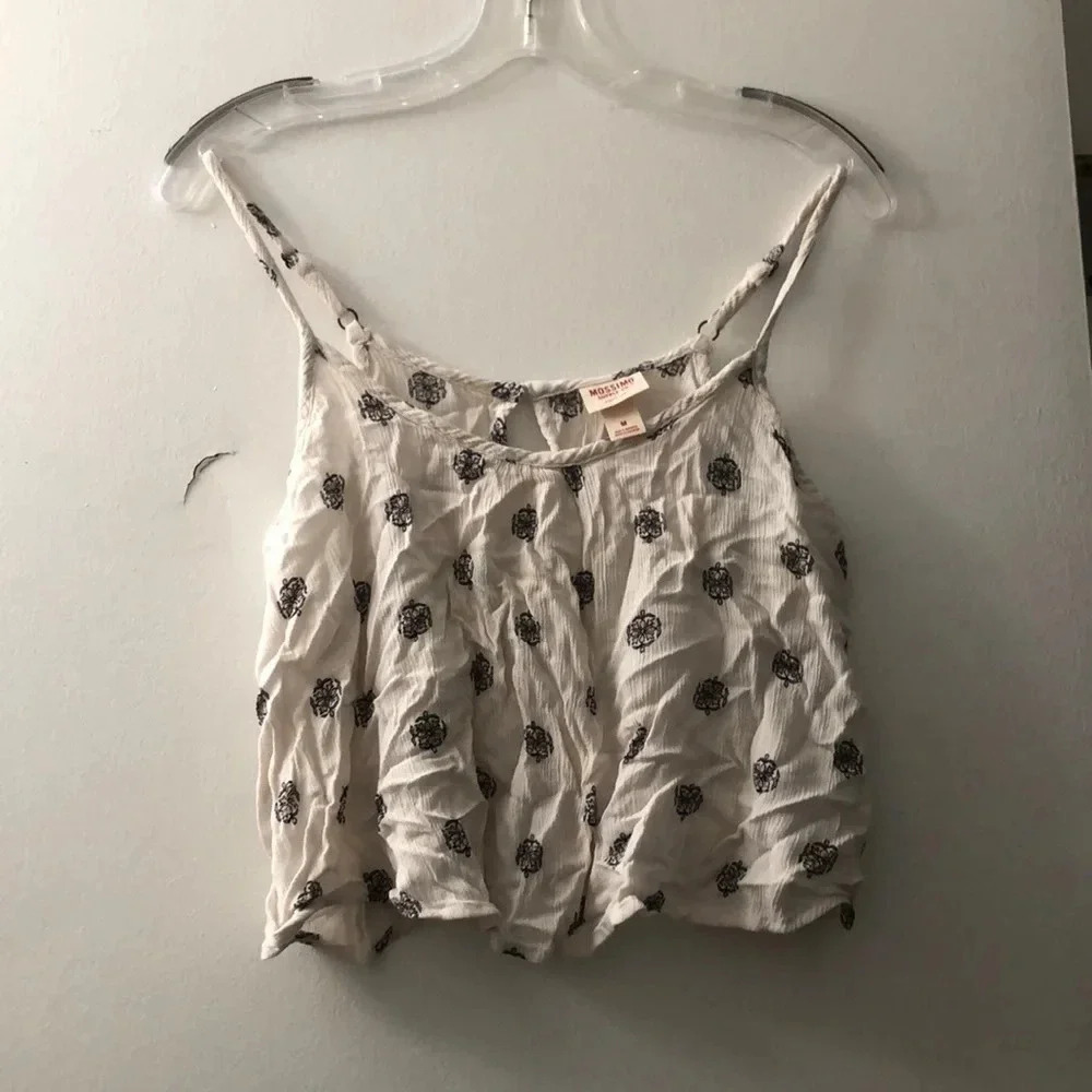 Mossimo Supply Co summer crop top